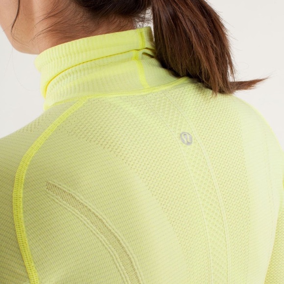 Lululemon Athletica Run Swiftly Long Sleeve Turtleneck Tee - Picture 1 of 5